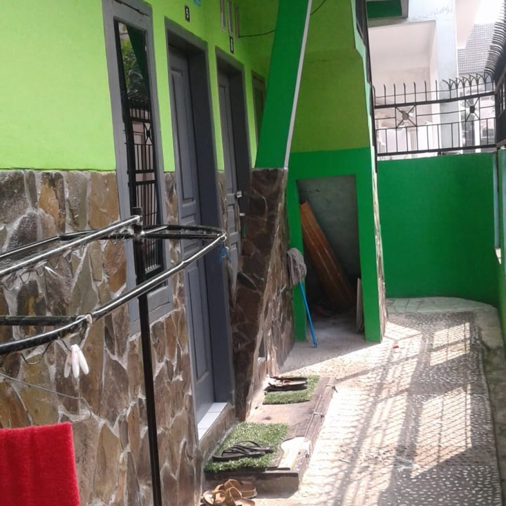 Kosan HIJAU ( Samping Pintu Masuk IGD RSUD Cianjur)
