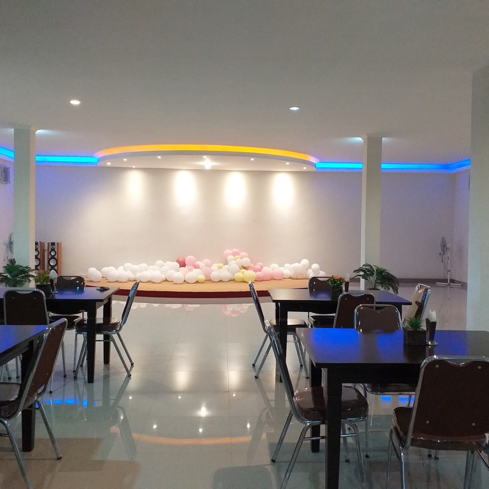 VIP Hotel