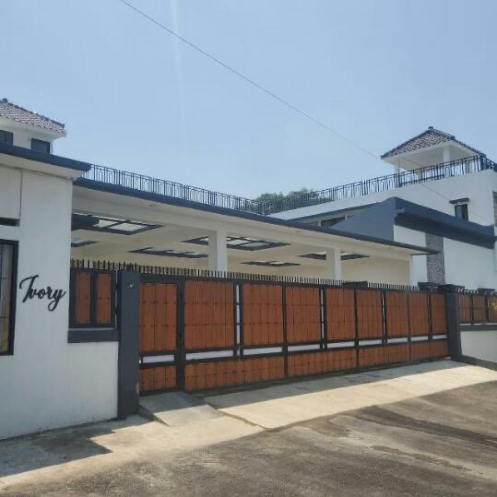 Ivory Kost