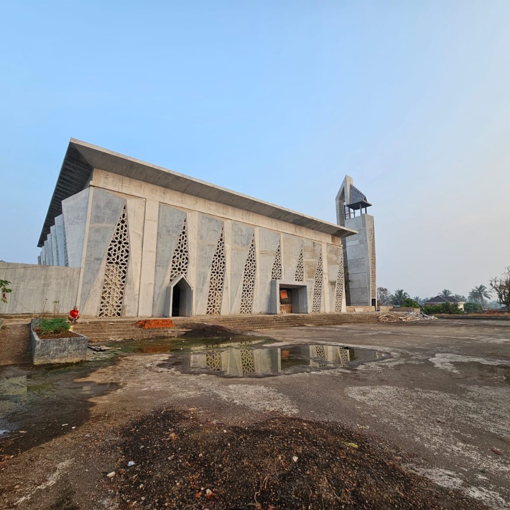 Masjid & Ma'had Al Hijrah Cianjur