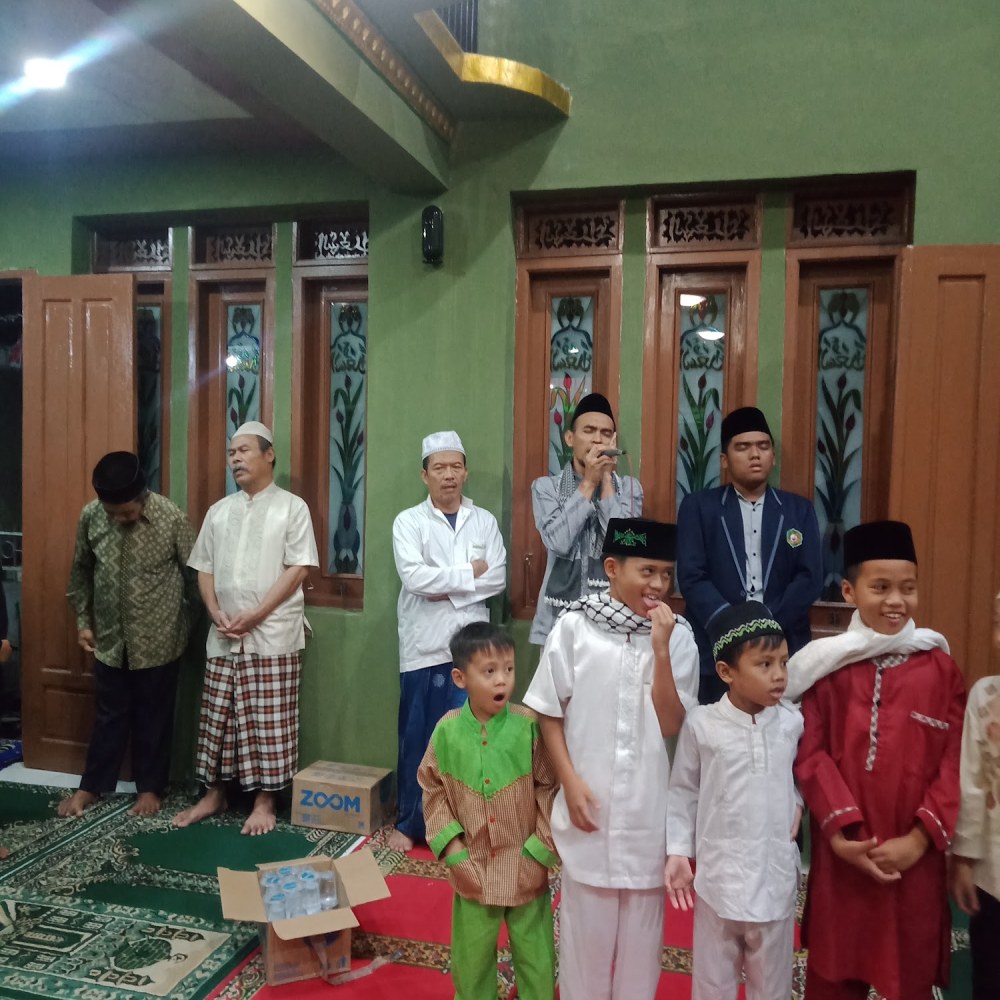 Masjid Jami Assu'ada Rancabali Wetan Cianjur