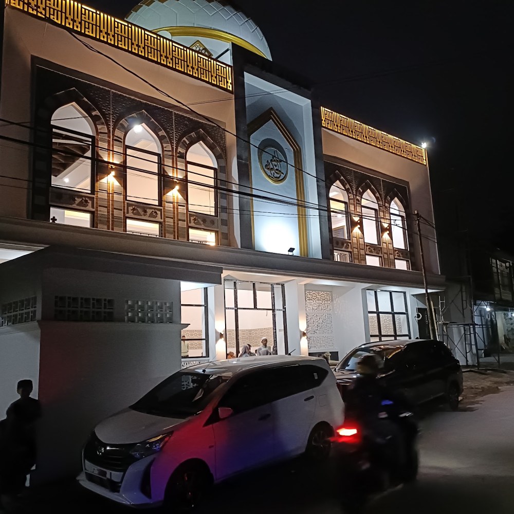 Masjid Al-Hikmah Kuta Wetan