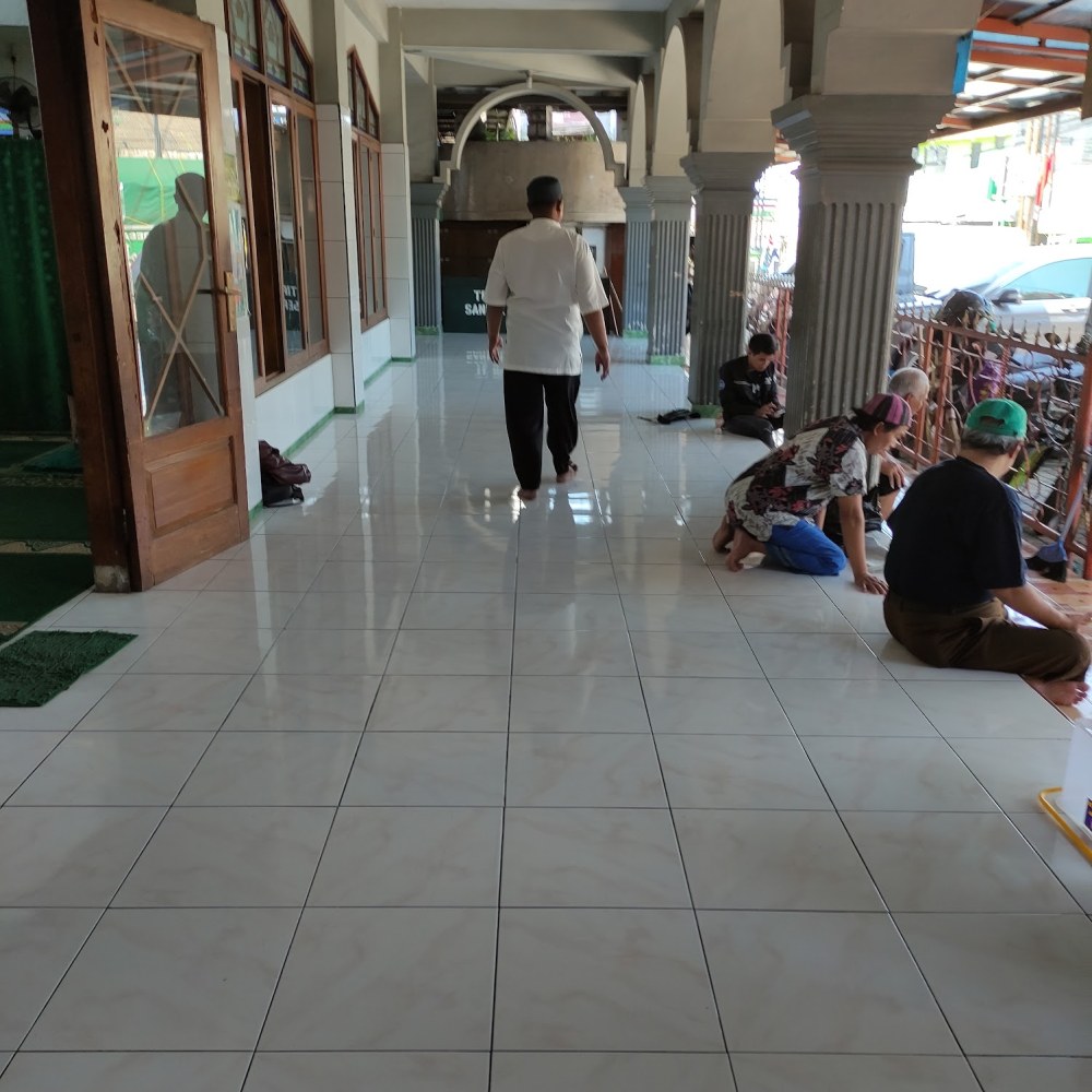 Masjid Besar Al-Musa'adah