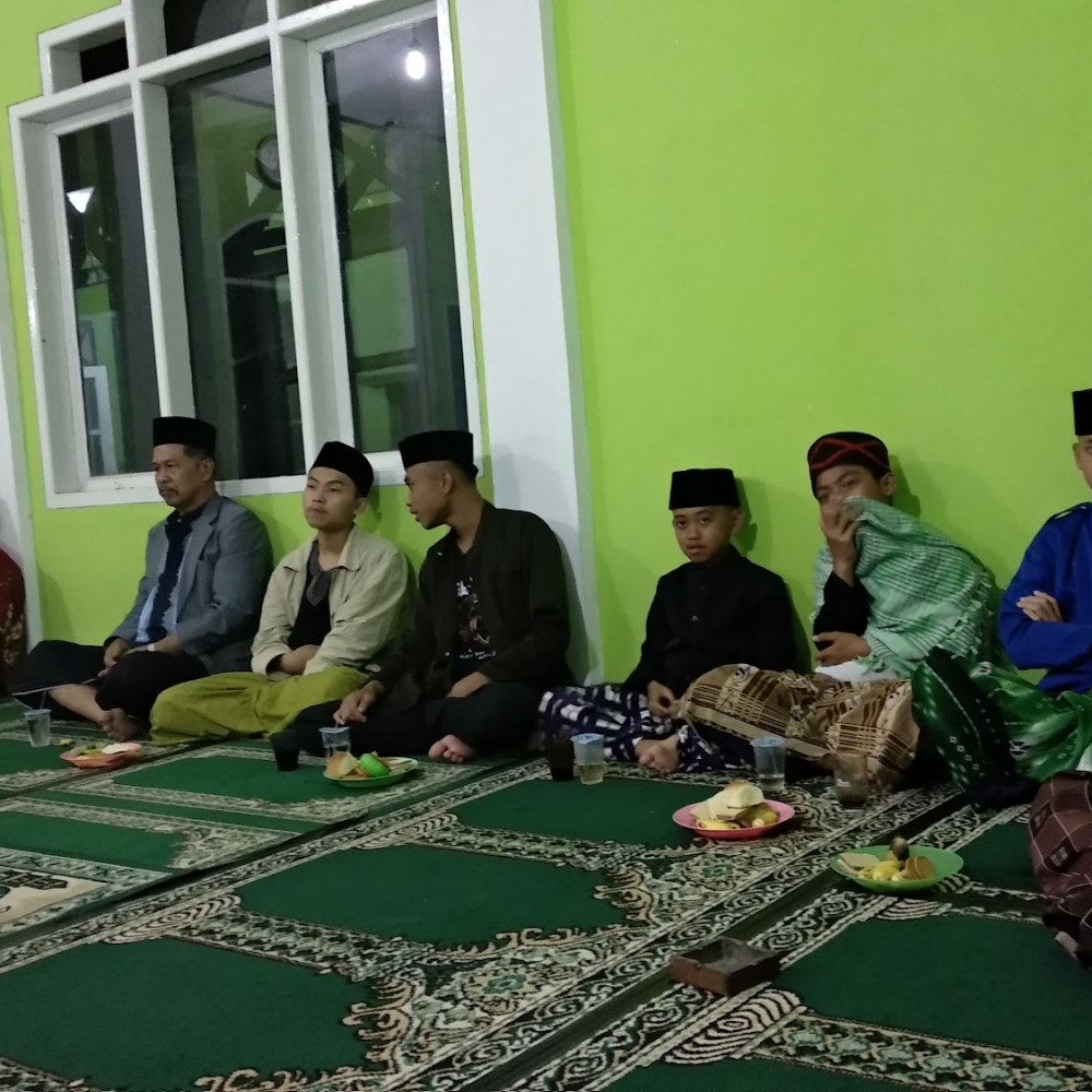 Masjid An Nur Kaum Ciburial