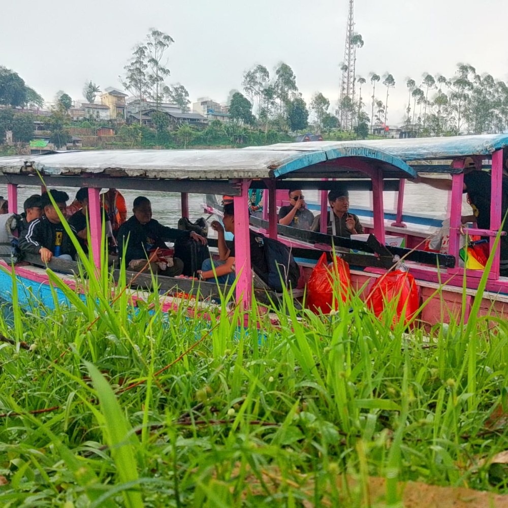 POS YANDU PLAMBOYAN SATU