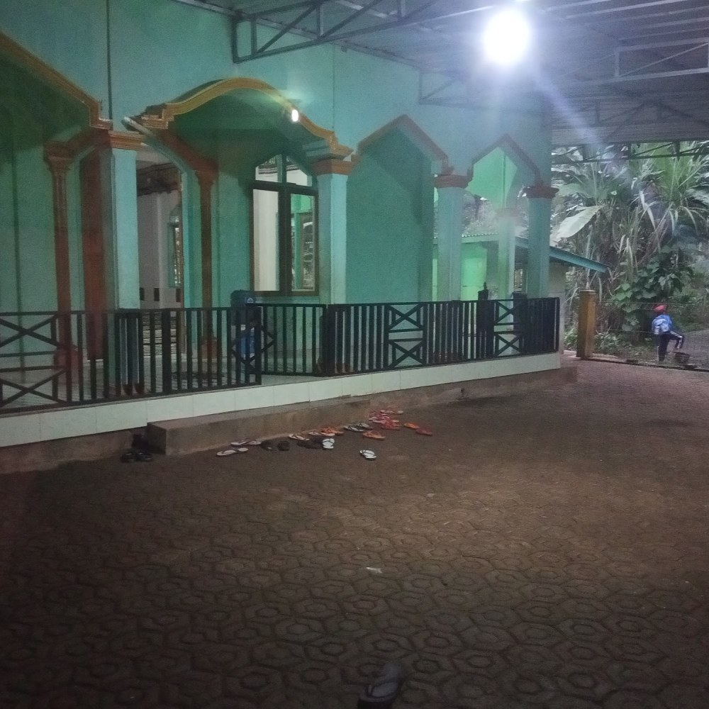DKM Awalull Huda Datarkadu