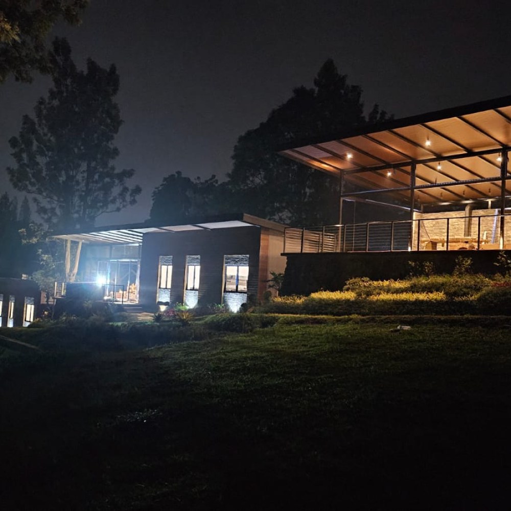 Annapurna Resort Puncak
