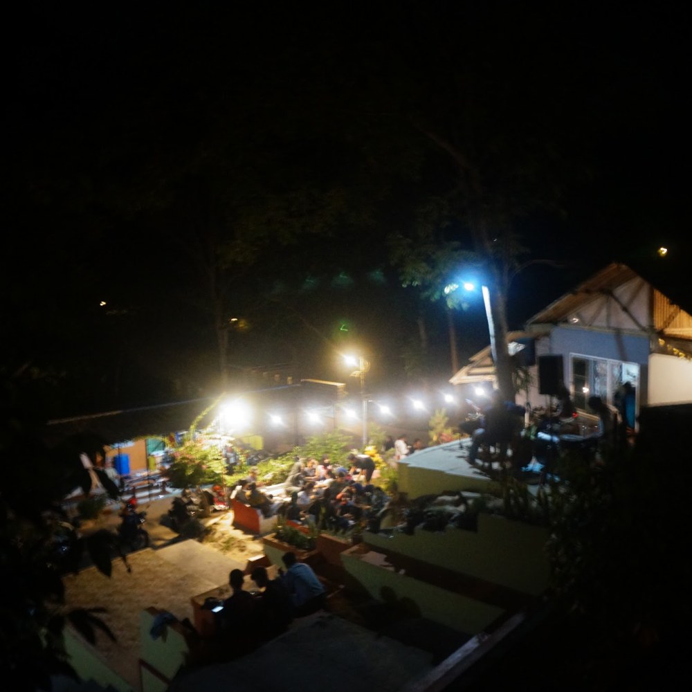 Kedai Kopi Riung Gunung