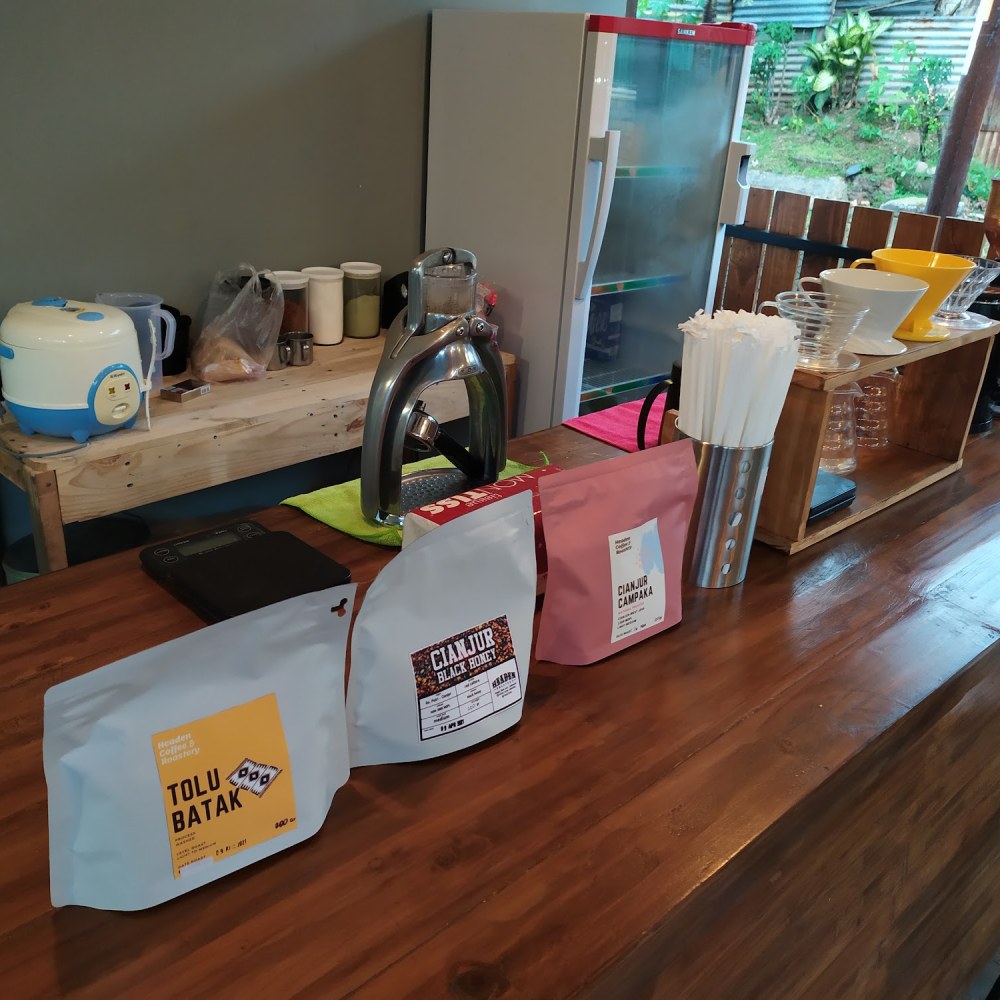 Kedai Ruang Biasa