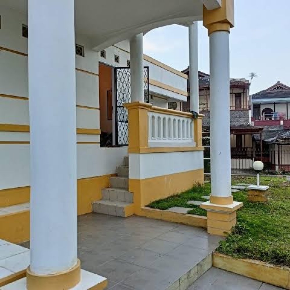 Villa Imah Koneng 4 Kamar Tidur At Cipanas Puncak