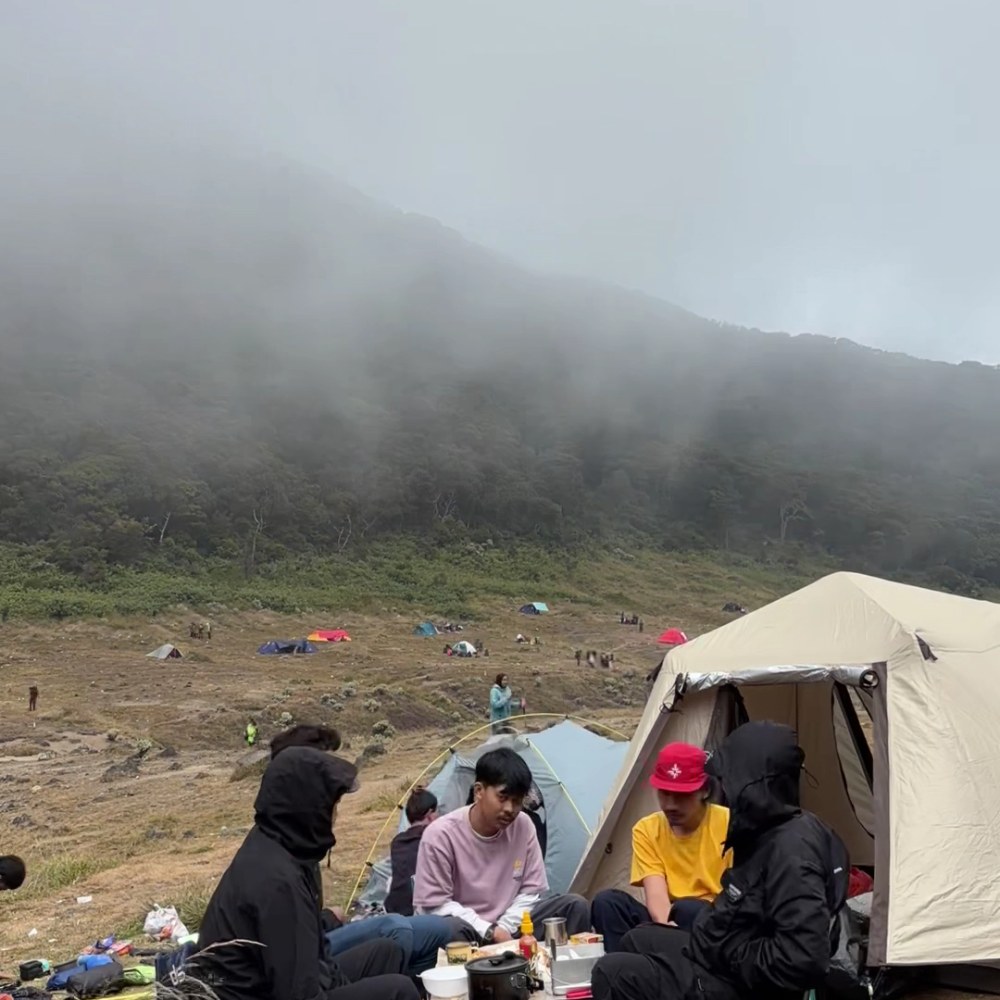 Homestay Backpacker Via Putri Dan Cibodas