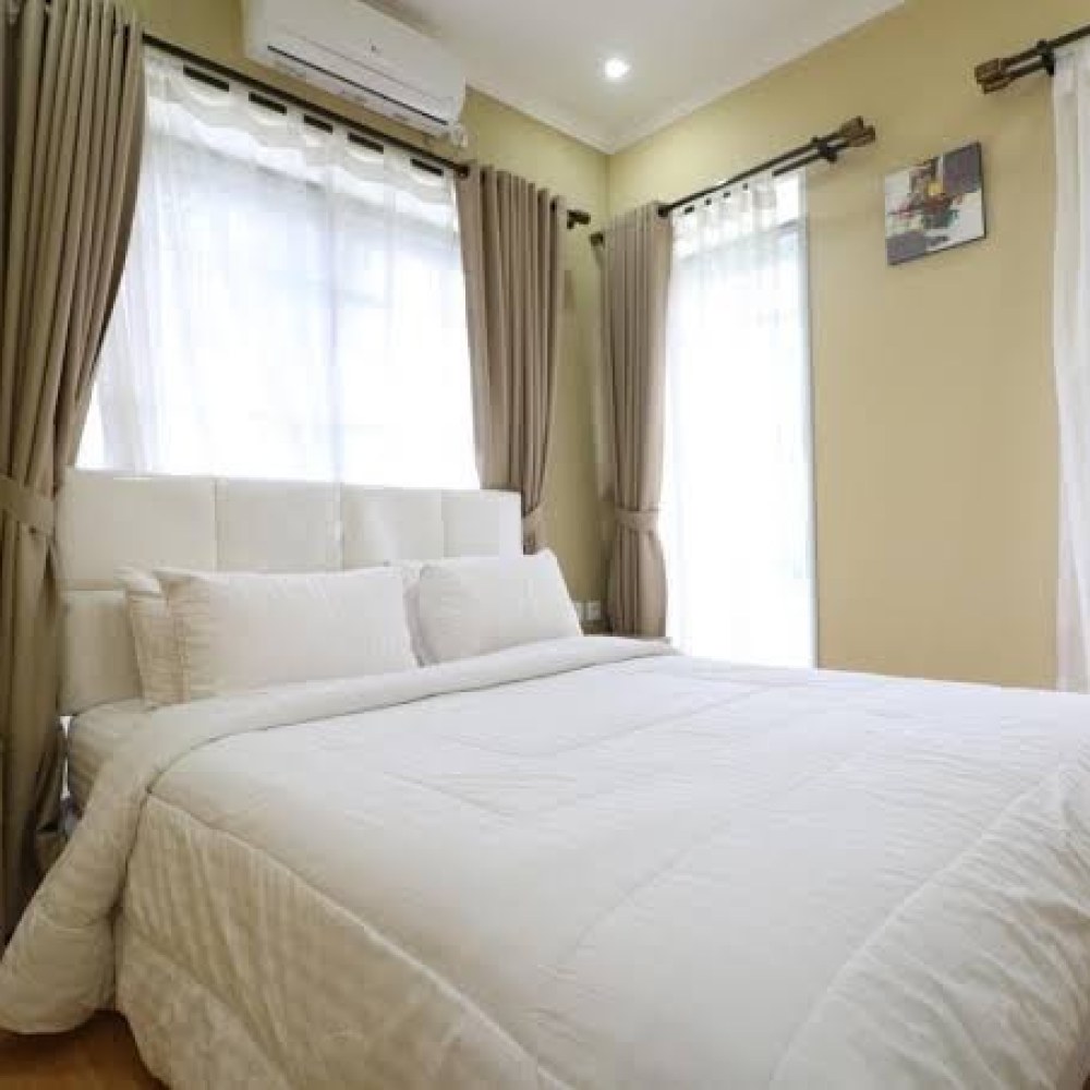 Diyar Villas Puncak M6/12 - Three-Bedroom Villa