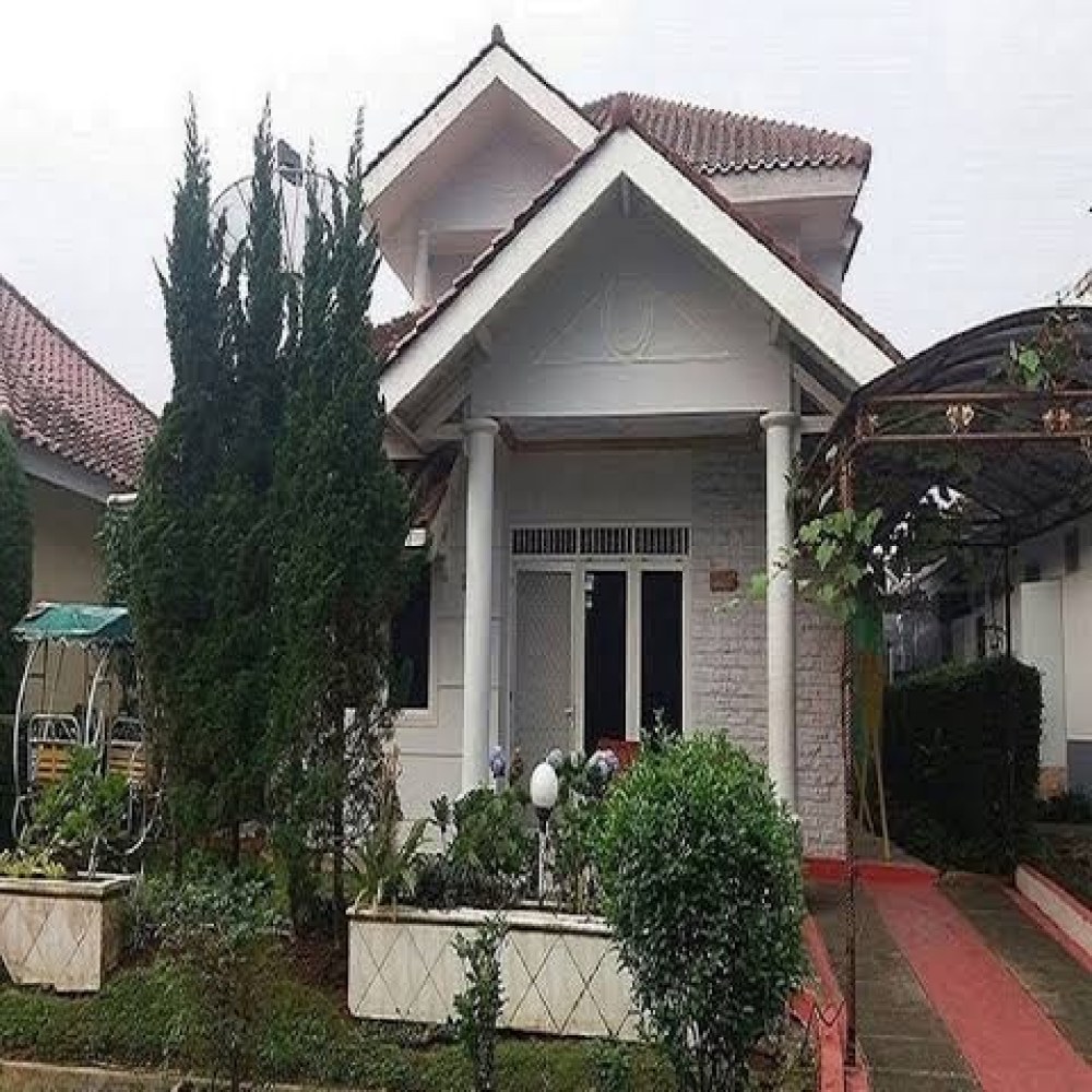 Villa Kota Bunga Sakura - Villa, 5 Bedrooms