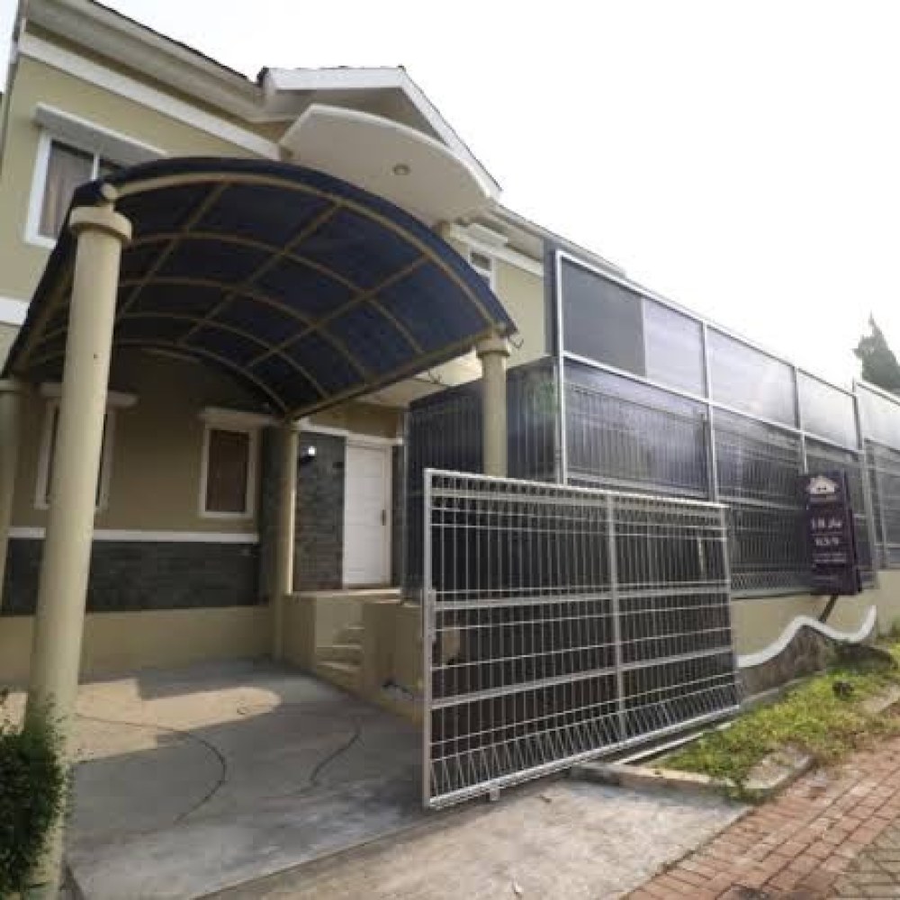 Diyar Villas Puncak K3/9 - Three-Bedroom Villa