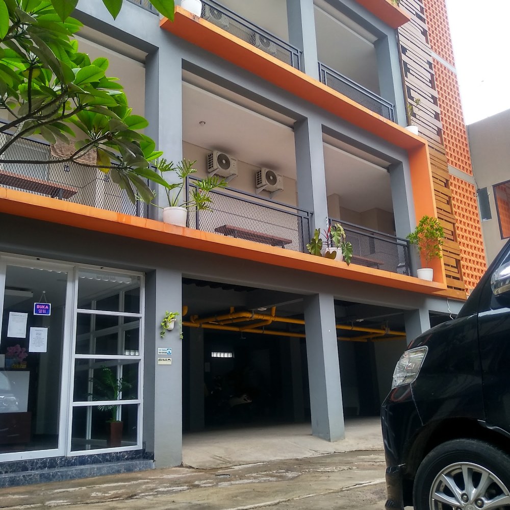 RedDoorz Near Terminal Pasir Hayam Cianjur