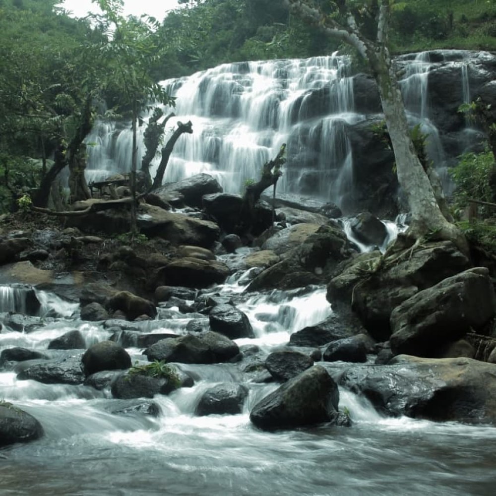 Curug Gunung Karang