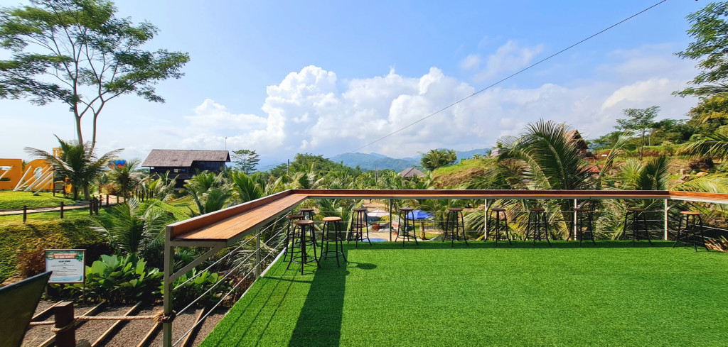 Teras Coconut Farm Garden Cibeber