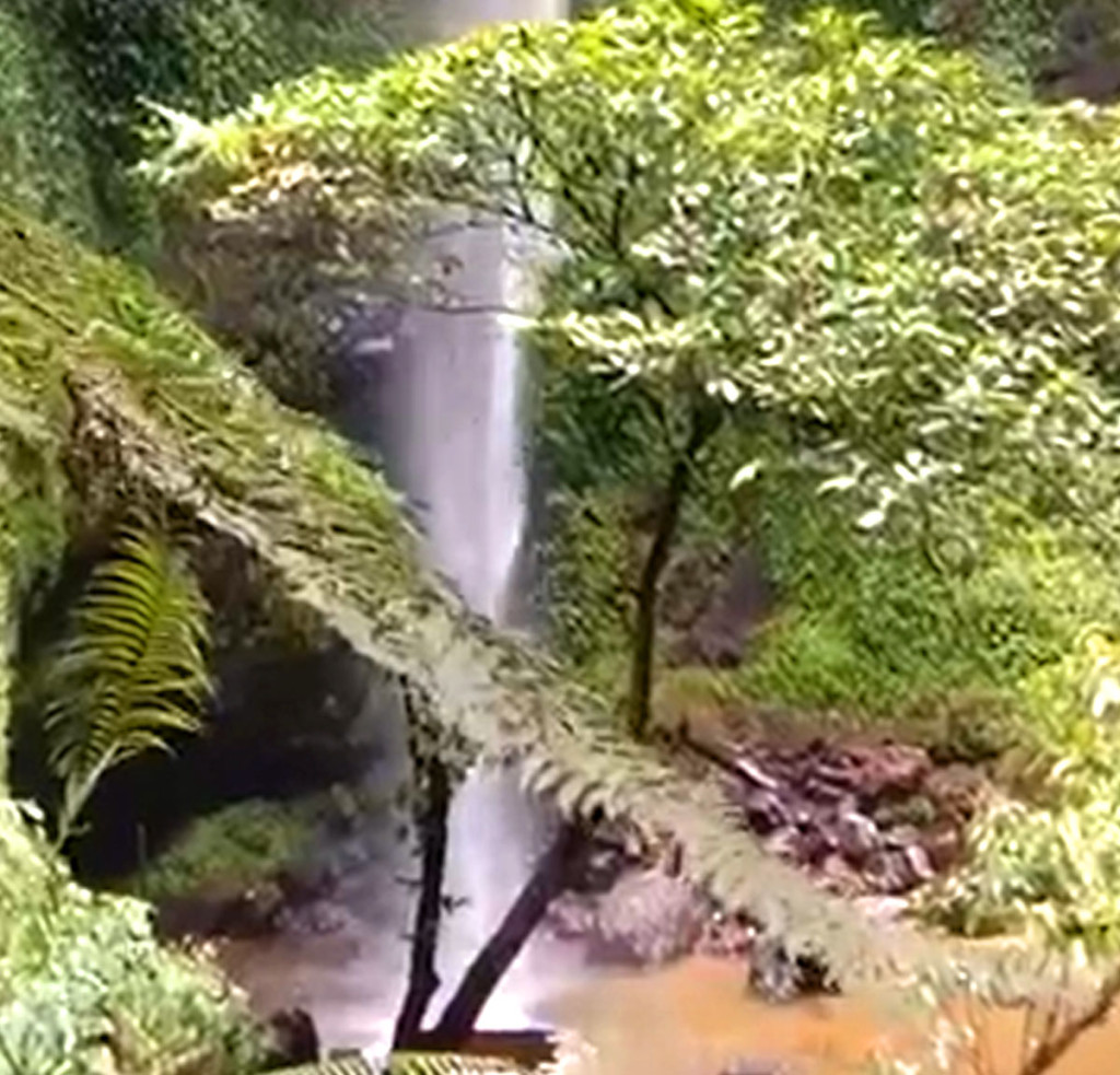 curug goong