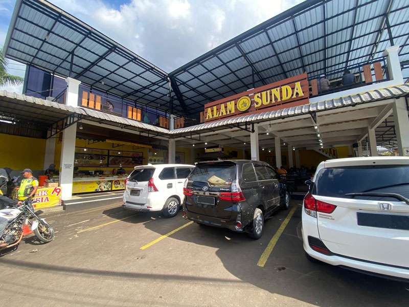 Alam Sunda: Lebih dari Sekedar Rumah Makan