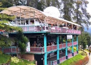 wahana seru sevillage puncak yang bikin betah