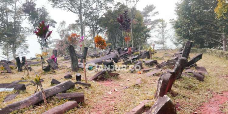 peninggalan peradaban tua di gunung padang cianjur