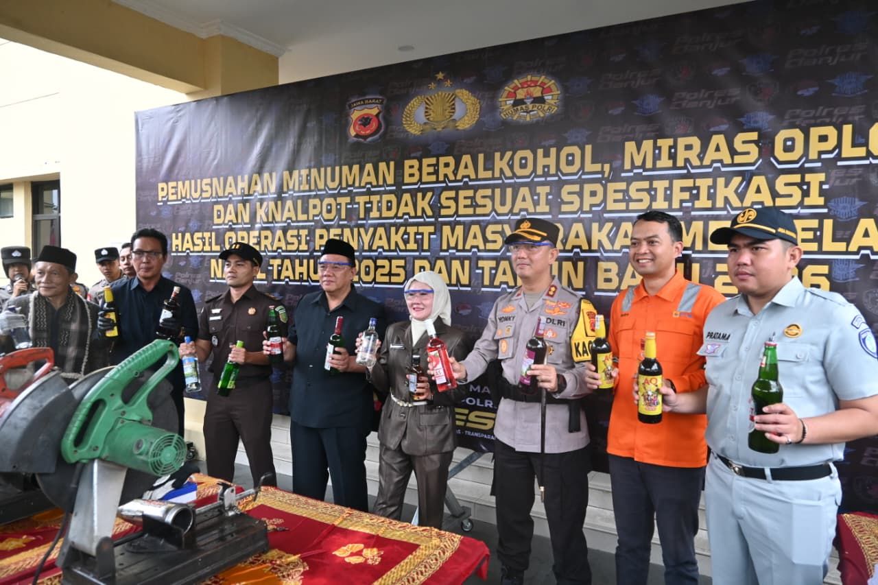 Polres Cianjur Musnahkan 8.070 Miras dan 6.603 Knalpot Brong