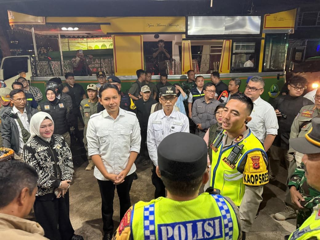 Bupati Cianjur Pantau Pos Pengamanan Malam Tahun Baru 2026