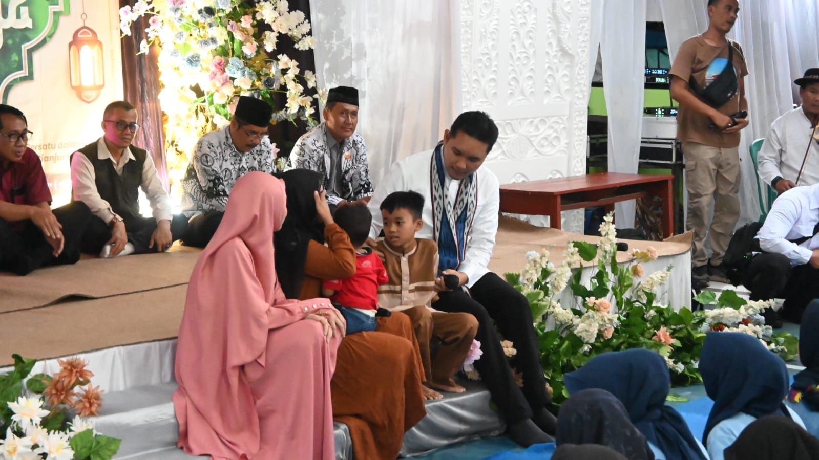 Rembug Warga Ramadhan di Karangtengah Buka Dialog dan Layanan Publik