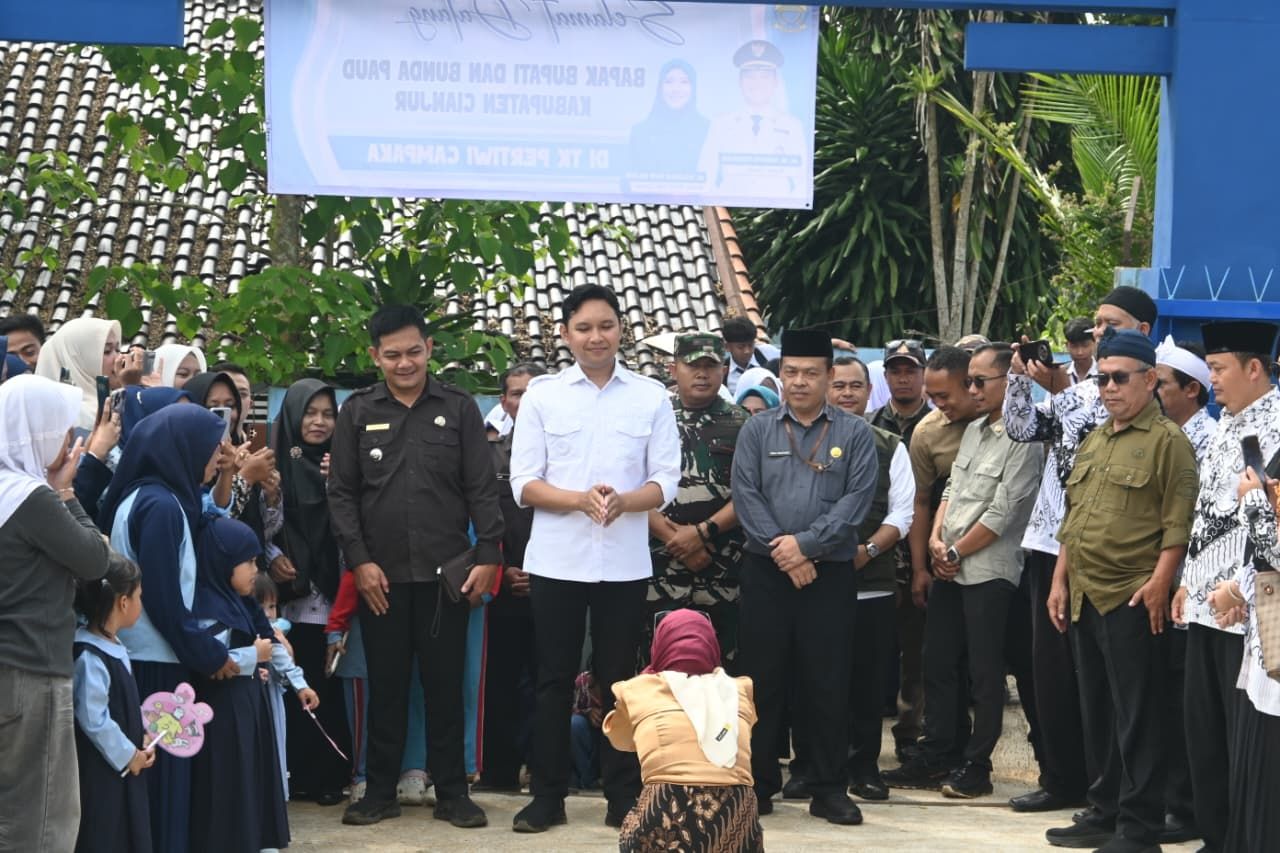Bupati Cianjur Resmikan Gedung TK Pertiwi Campaka