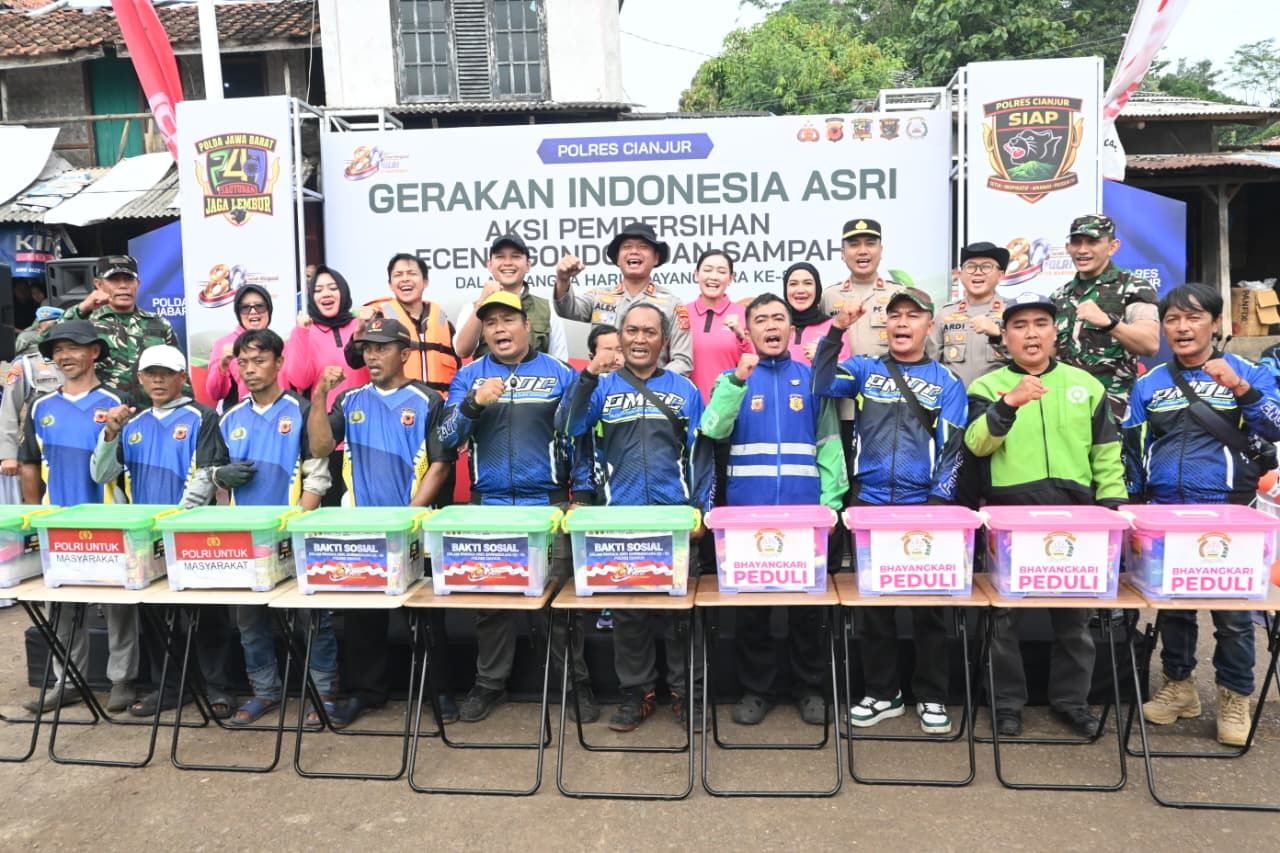 Bupati Cianjur dan Polres Bersihkan Danau Jangari Bersama Pandawara