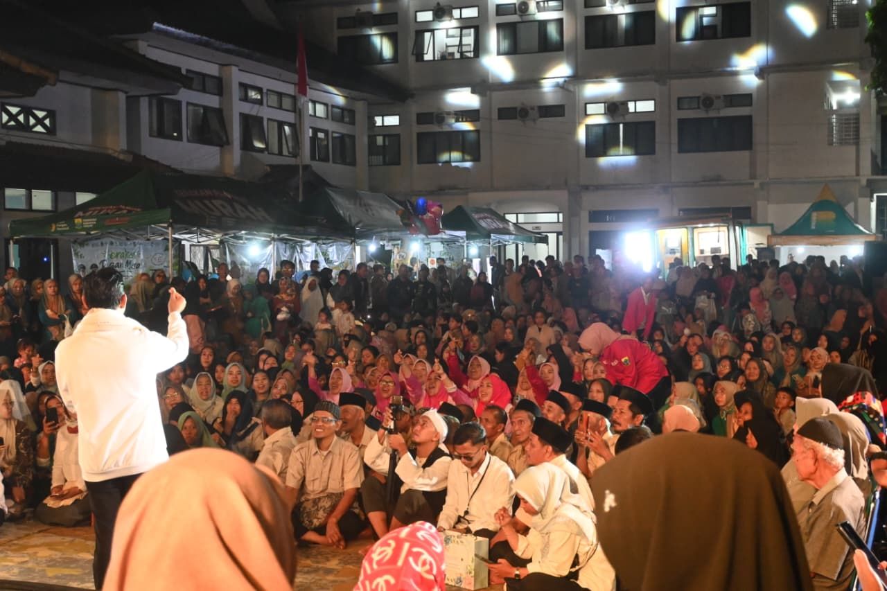 Rembug Warga Pamoyanan, Bupati Cianjur Tegaskan Pembangunan Berlanjut