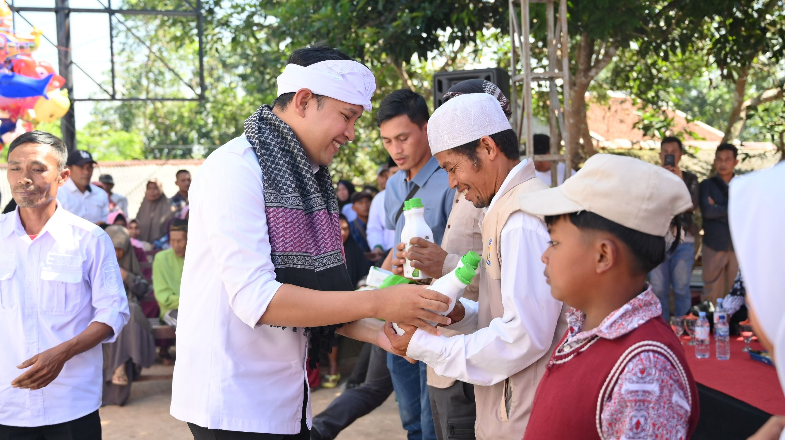 Rembug Warga Waringinsari Hadirkan Beragam Layanan bagi Warga Takokak