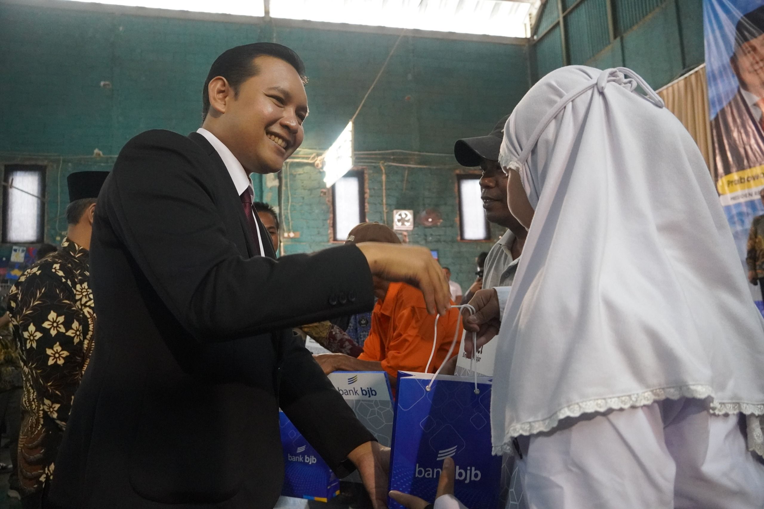 3.500 Pelajar Cianjur Menerima Beasiswa Sekolah