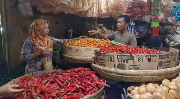 Cabai Merah Tanjung di Cianjur Tembus Rp80 Ribu per Kilogram