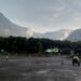 Jalur Pendakian Kawah Gunung Papandayan Ditutup untuk Wisatawan