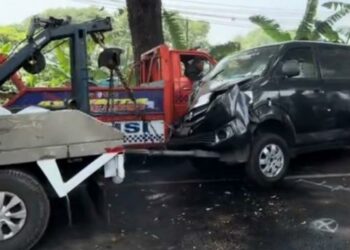 Empat Kendaraan Kecelakaan di Cugenang, Solar Tumpah ke Jalan