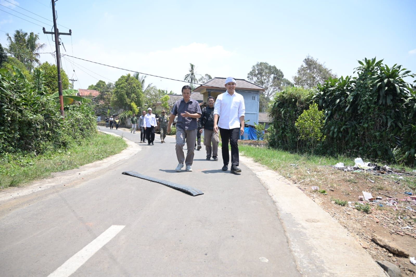 Bupati Cianjur Tinjau Rehabilitasi Jalan Jamali–Kutawaringin