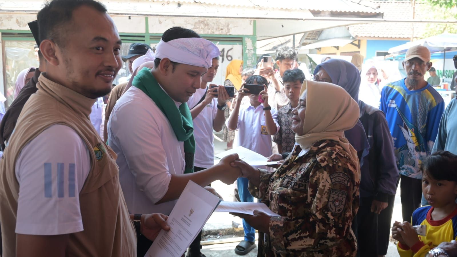 Rembug Warga Hadirkan Layanan Pemerintah di Desa Cidamar