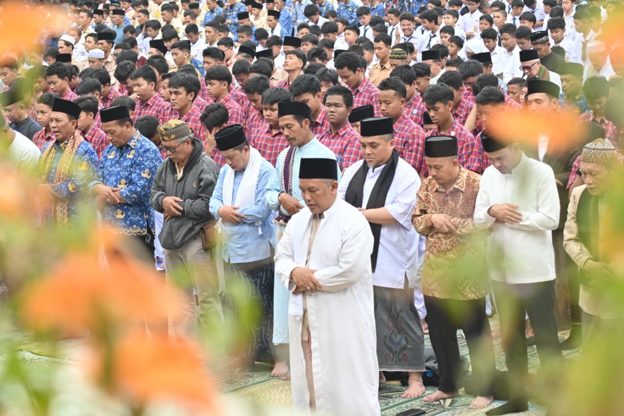 Salat Istisqa Digelar, Kekeringan Berdampak pada Pertanian Cianjur