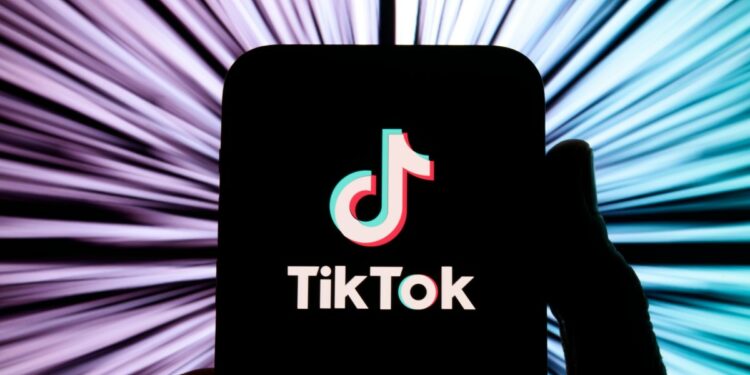 TikTok Hadirkan Asisten Belanja AI dan Checkout Satu Klik