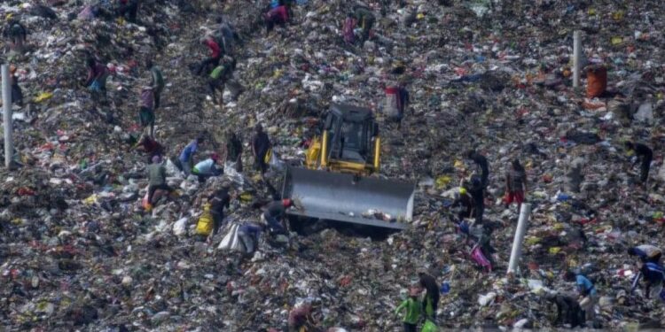 Kapasitas Zona 5 TPA Sarimukti Diperkirakan Penuh pada November 2026