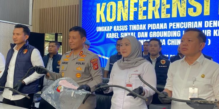 Enam Tersangka Pencurian Kabel Whoosh Ditangkap Polres Cimahi