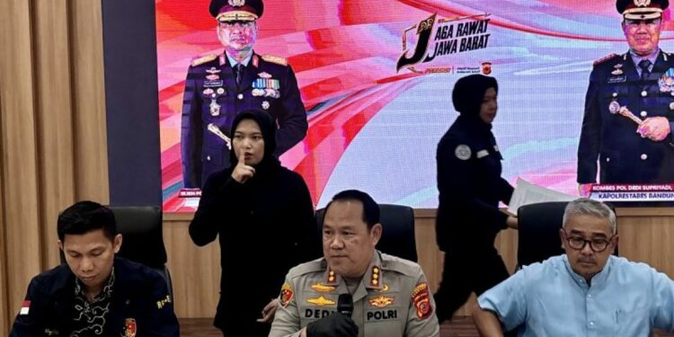 Polrestabes Bandung Tangkap Terduga Pencuri Kabel Lampu Lalu Lintas