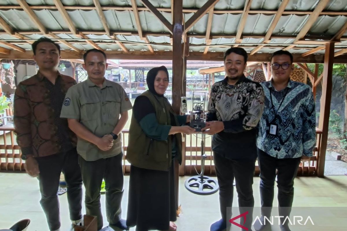 PLN dan DLH Cianjur Perkuat Pengamanan Pohon di Sekitar Jaringan Listrik