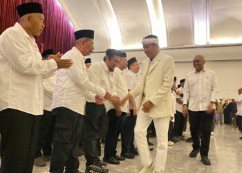 Akhmad Munir Lantik Pengurus PWI Jabar Periode 2026-2031