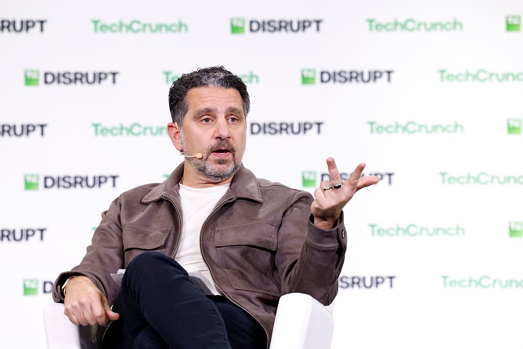 Panos Panay: AI Ambient Bisa Kurangi Ketergantungan pada Aplikasi