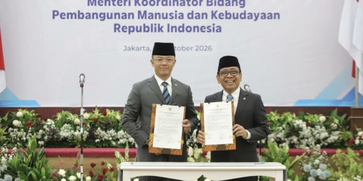 Sugiono Terima Estafet Menko PMK, Fokus Empat Agenda Pembangunan Manusia